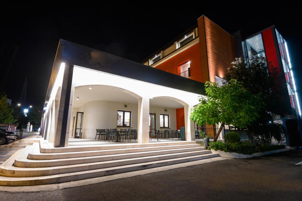 Bhotel Lagonegro Dış mekan fotoğraf